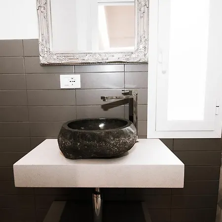 Luxury By Arbaspaa 马纳罗拉