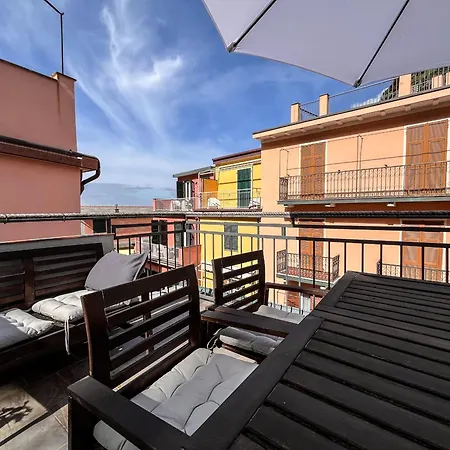 Luxury By Arbaspaa Apartment Manarola