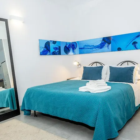 Apartment Luxury By Arbaspaa Manarola