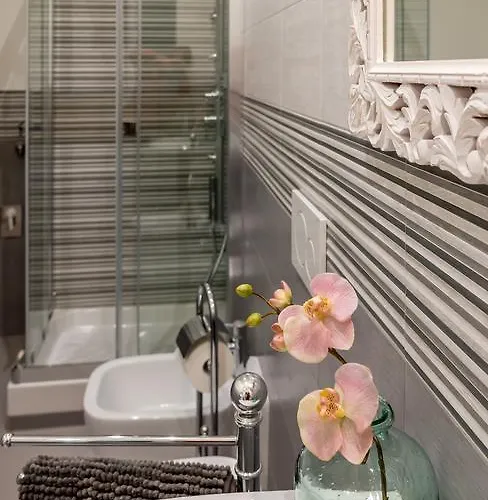 Luxury By Arbaspaa *