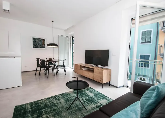 Luxury By Arbaspaa 마나롤라