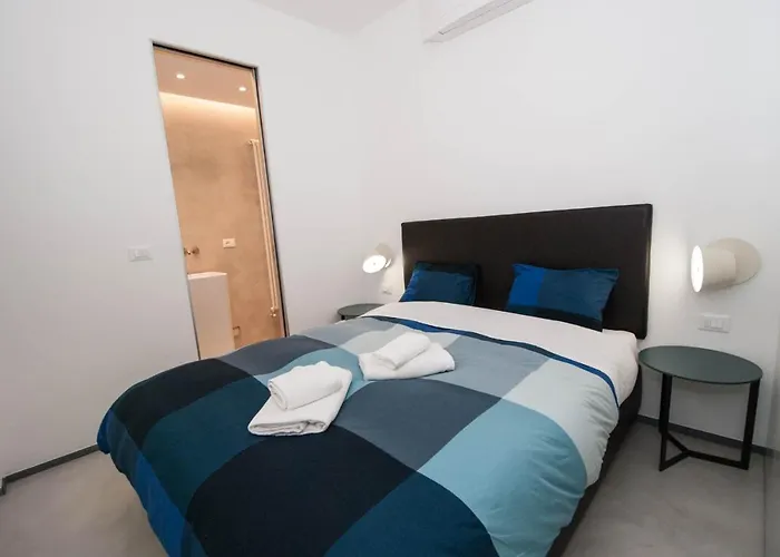 Luxury By Arbaspaa * 마나롤라